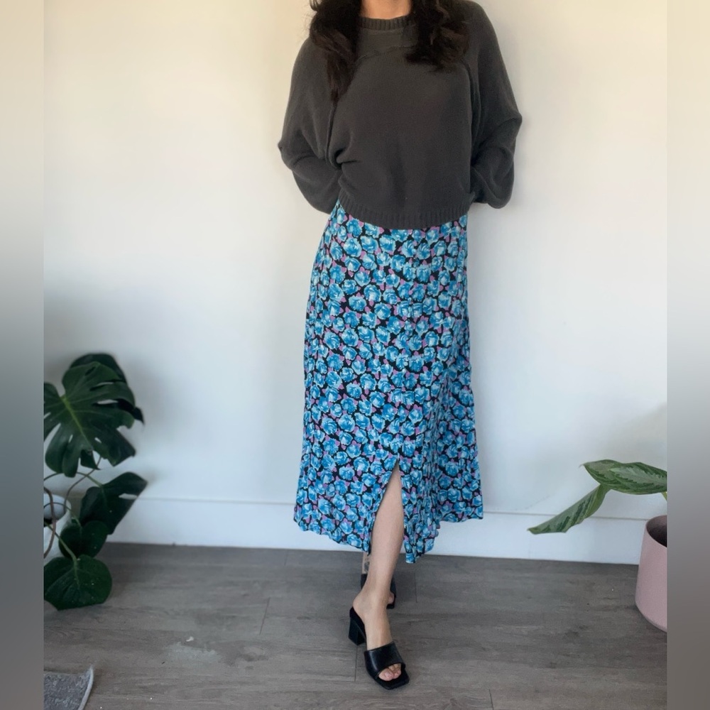 ZARA FLORAL MIDI SKIRT